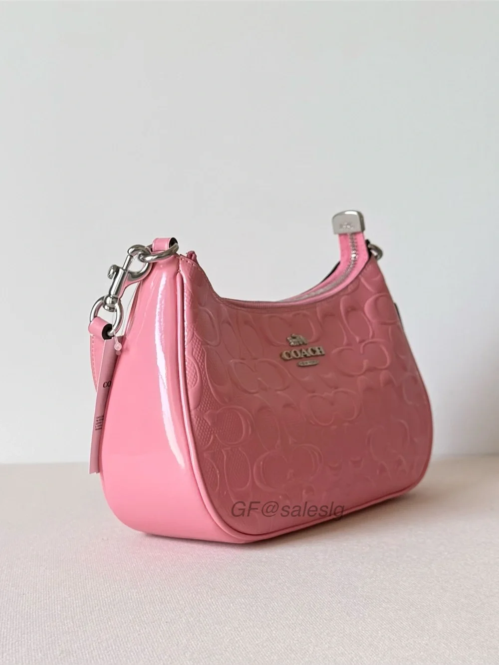 NWT Coach Teri Shoulder&Crossbody Bag Pink Patent Leather  Heart Charm CDA98
